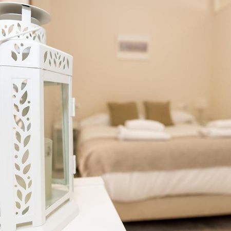Charming & Quiet Apartment In Plaza Del Salvador Sevilla Kültér fotó