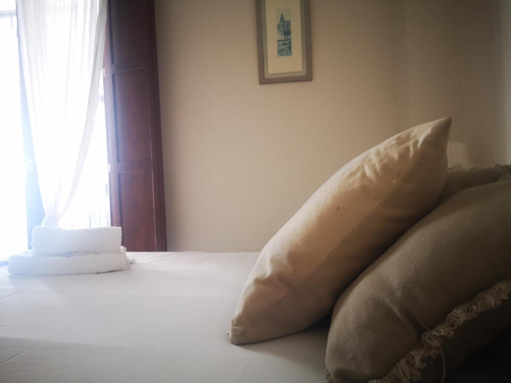 Charming & Quiet Apartment In Plaza Del Salvador Sevilla Kültér fotó