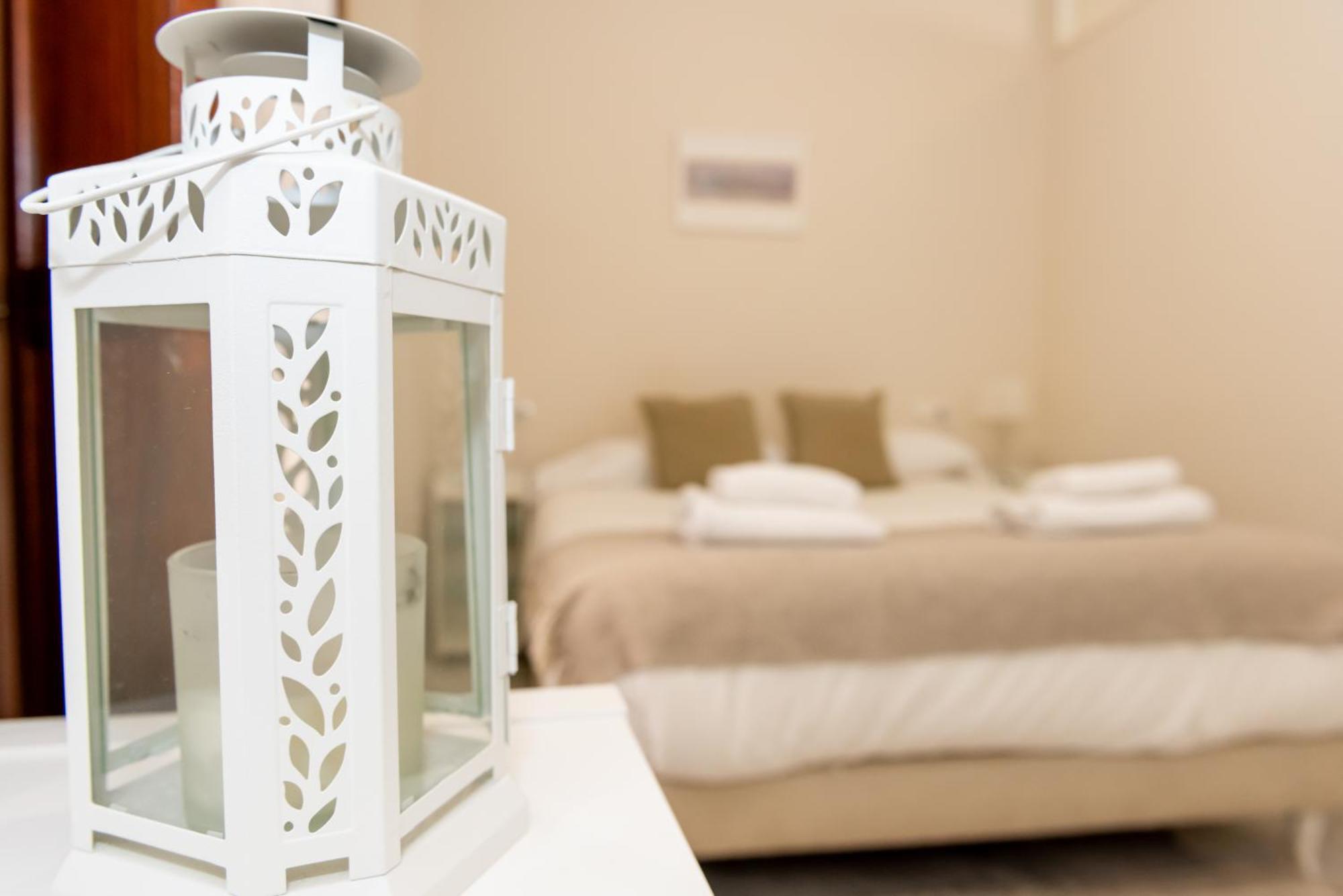 Charming & Quiet Apartment In Plaza Del Salvador Sevilla Kültér fotó
